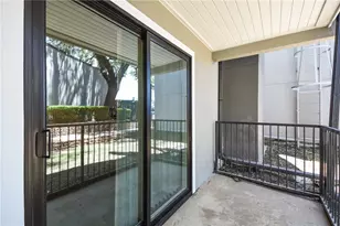 935 La Posada Dr, Austin, TX 78752 - Photo 23