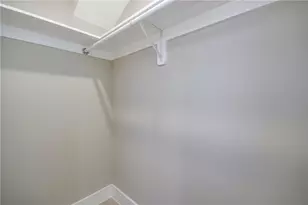 935 La Posada Dr, Austin, TX 78752 - Photo 21