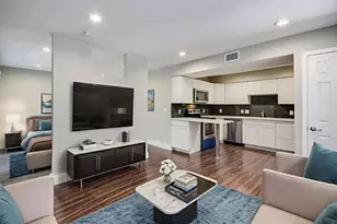 935 La Posada Dr, Austin, TX 78752 - Photo 1