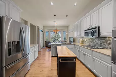 105 Lariat Drive, Georgetown, TX 78633 - Photo 13