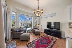 105 Lariat Dr, Georgetown, TX 78633 - Photo 15