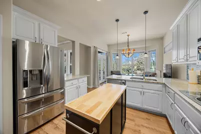 105 Lariat Drive, Georgetown, TX 78633 - Photo 11