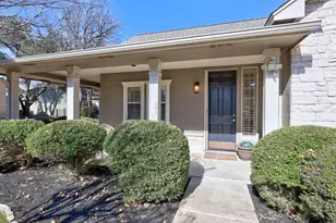 105 Lariat Dr, Georgetown, TX 78633 - Photo 3