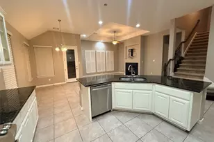 112 E Adelanta Place, Round Rock, TX 78681 - Photo 5