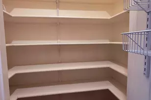 112 E Adelanta Place, Round Rock, TX 78681 - Photo 7