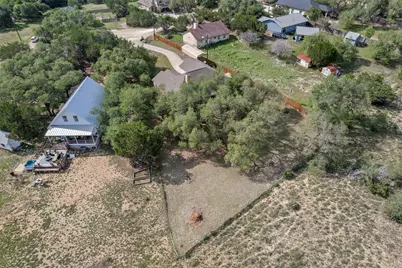 10409 Little Creek Circle, Dripping Springs, TX 78620 - Photo 35