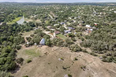10409 Little Creek Circle, Dripping Springs, TX 78620 - Photo 35