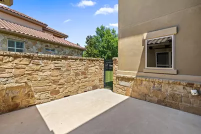 105 Aruba Court, Lakeway, TX 78734 - Photo 11