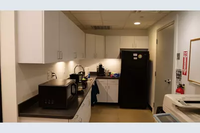 2210 Western Trails Boulevard, Austin, TX 78745 - Photo 15