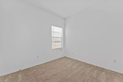 13704 Tordillo Drive, Elgin, TX 78621 - Photo 17