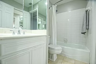 641 W 31st 1/2 Street #3, Austin, TX 78705 - Photo 17