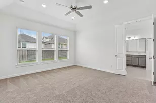 208 Royal Fern Rd, Hutto, TX 78634 - Photo 17