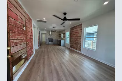 1209 Pine Street, Bastrop, TX 78602 - Photo 1