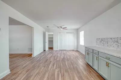 20960 Cameron Road, Coupland, TX 78615 - Photo 9