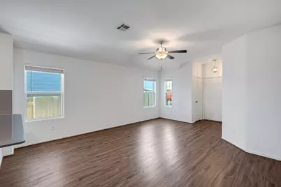 101 High Plains Pass, Liberty Hill, TX 78642 - Photo 11