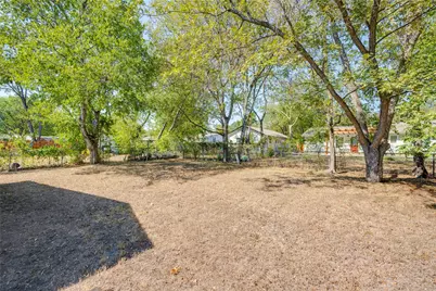 5900 Glen Meadow Drive, Austin, TX 78745 - Photo 33