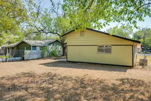 5900 Glen Meadow Dr, Austin, TX 78745 - Photo 35