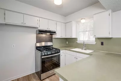 5900 Glen Meadow Drive, Austin, TX 78745 - Photo 25