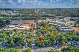 1511 Holly St, Austin, TX 78702 - Photo 11