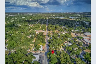 1511 Holly Street, Austin, TX 78702 - Photo 9