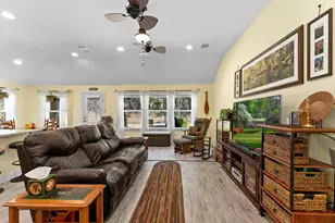 2009 Omaha Dr, Lago Vista, TX 78645 - Photo 3