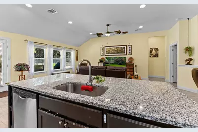 2009 Omaha Drive, Lago Vista, TX 78645 - Photo 17