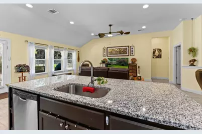 2009 Omaha Drive, Lago Vista, TX 78645 - Photo 17