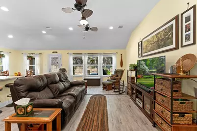 2009 Omaha Drive, Lago Vista, TX 78645 - Photo 3