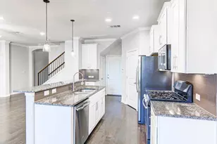13400 Briarwick Dr, Austin, TX 78729 - Photo 9
