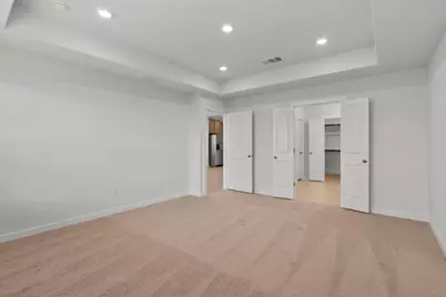 290 Bloomington Loop, Hutto, TX 78634 - Photo 21