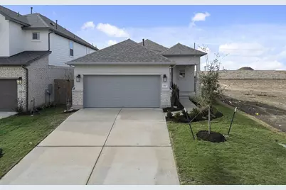 290 Bloomington Loop, Hutto, TX 78634 - Photo 39