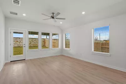 290 Bloomington Loop, Hutto, TX 78634 - Photo 17