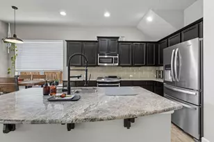 513 Cerezo Dr, Leander, TX 78641 - Photo 13