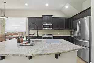 513 Cerezo Dr, Leander, TX 78641 - Photo 9