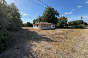 321 N Front St, Holland, TX 76534 - Photo 23