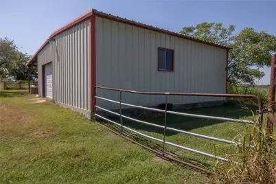 3225 Terrier Hill Lane, Brenham, TX 77833 - Photo 31