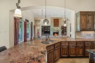 100 Portafino Ln, Georgetown, TX 78633 - Photo 9