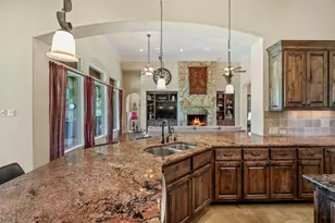 100 Portafino Ln, Georgetown, TX 78633 - Photo 11