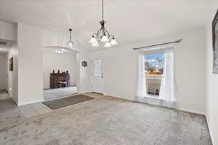 118 Wamel Way, Cedar Creek, TX 78612 - Photo 7