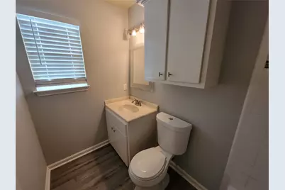 2903 Catalina #B Drive, Austin, TX 78741 - Photo 11
