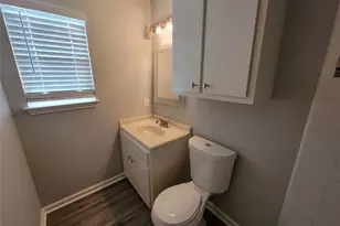 2903 Catalina Dr, Austin, TX 78741 - Photo 11