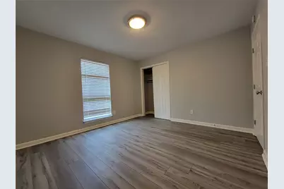 2903 Catalina #B Drive, Austin, TX 78741 - Photo 13