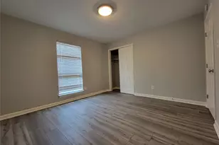 2903 Catalina Dr, Austin, TX 78741 - Photo 13