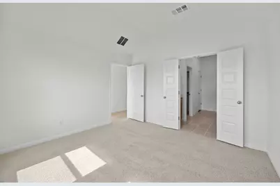 211 Hornet Street, Elgin, TX 78621 - Photo 13