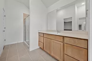 211 Hornet St, Elgin, TX 78621 - Photo 15
