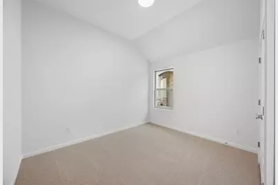 211 Hornet Street, Elgin, TX 78621 - Photo 19
