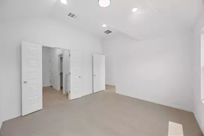 211 Hornet Street, Elgin, TX 78621 - Photo 13