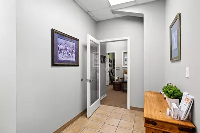 800 W Highway 290 #D, Dripping Springs, TX 78620 - Photo 19