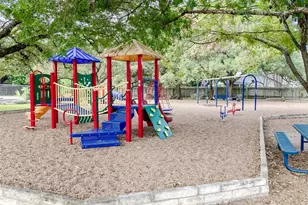 8518 Cahill Dr, Austin, TX 78729 - Photo 31