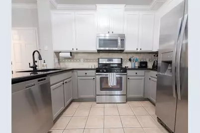 8518 Cahill Drive #19, Austin, TX 78729 - Photo 11